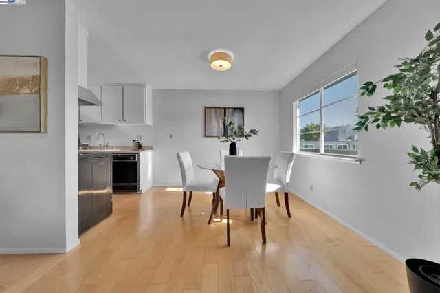 $648,000 | 415 Cornell Avenue, Unit 304, Albany, CA 94706