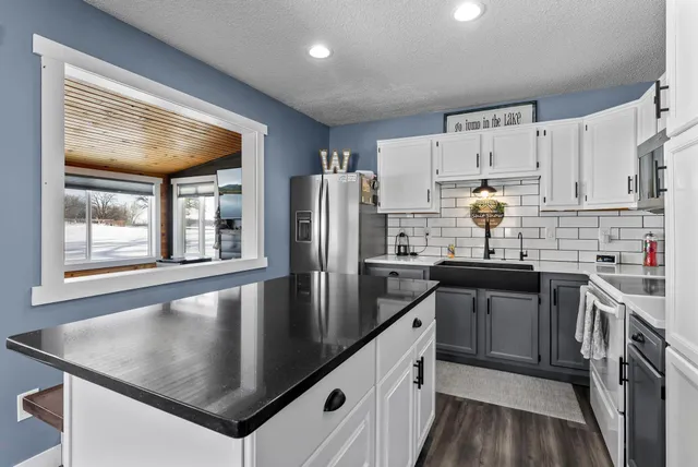 $320,000 | 3891 Wahtomin Trail Northwest, Alexandria, MN 56308