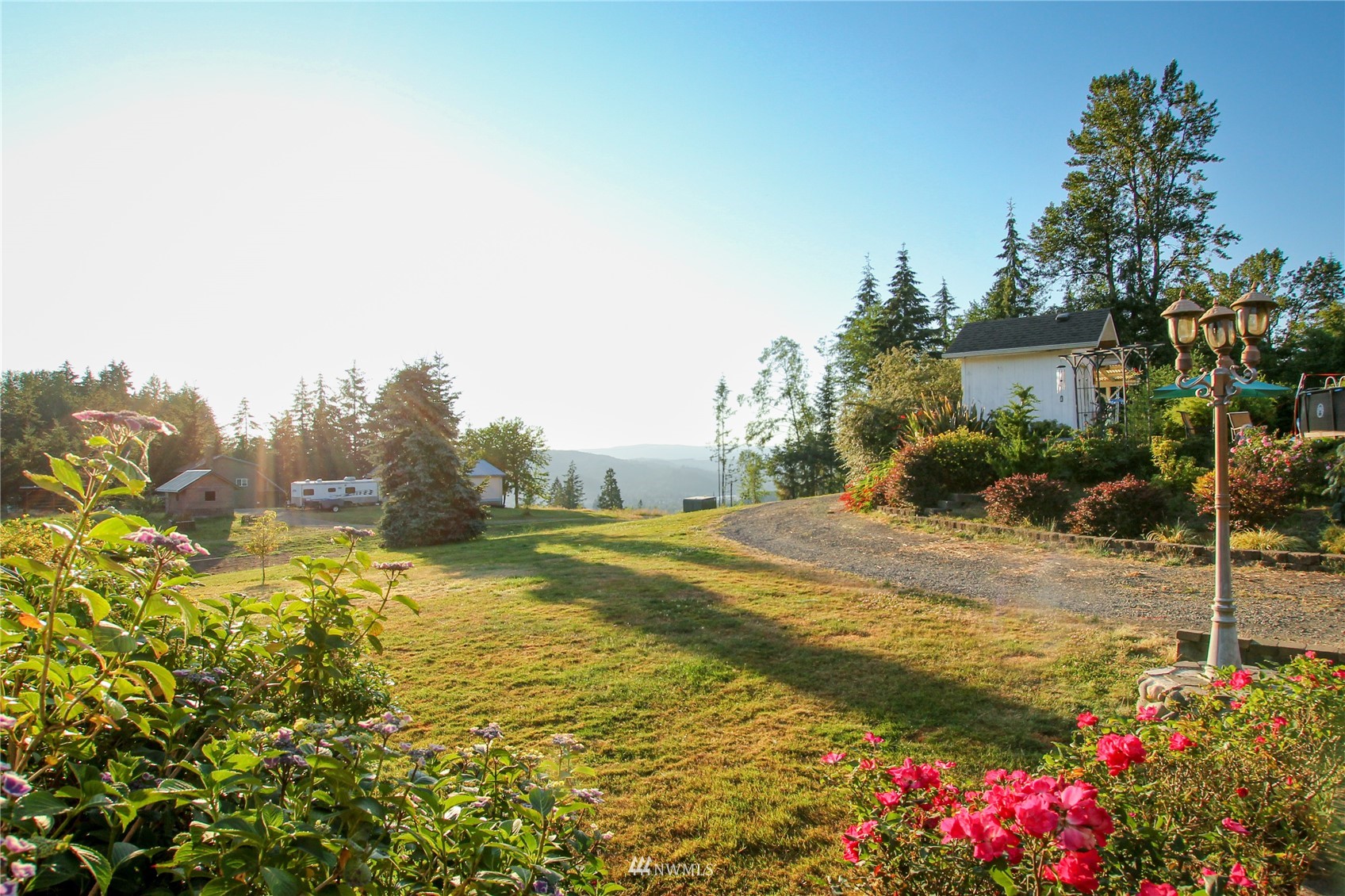 923 Holcomb Road Kelso, WA 98626 - Photo 5 of 40 Gallery Image 5
