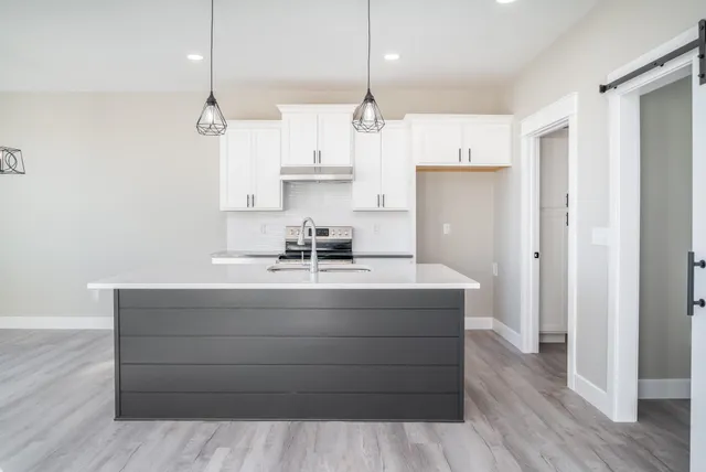 $248,000 | 1261 East Pk Gln Court, Clearwater, KS 67026