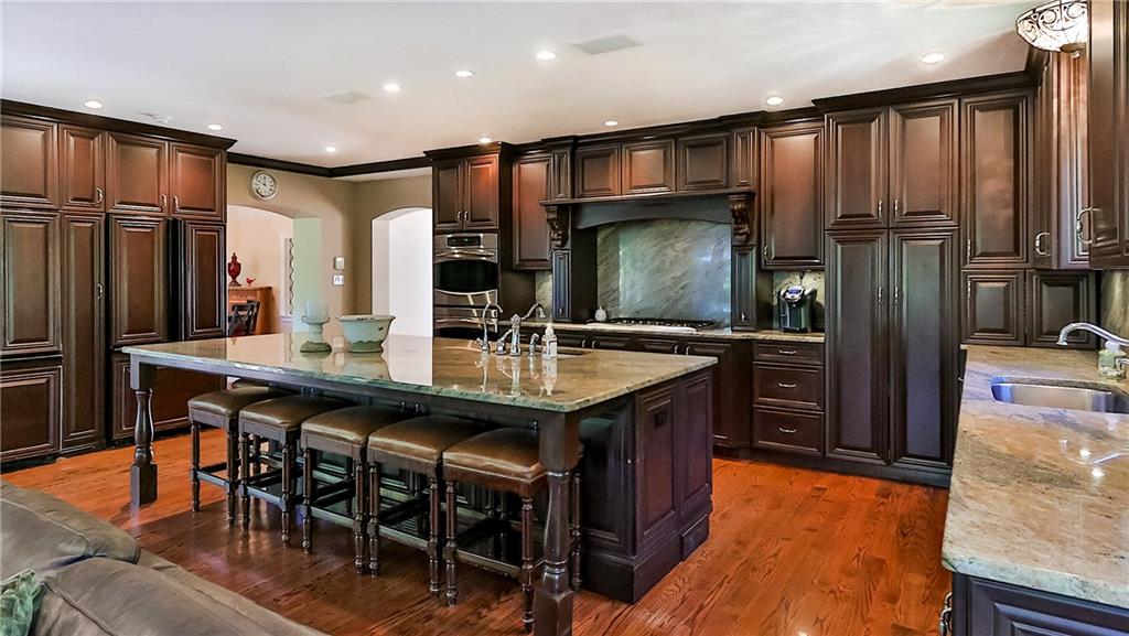 880 Osage Road Pittsburgh, PA 15243 - Photo 4 of 25 Gallery Image 4