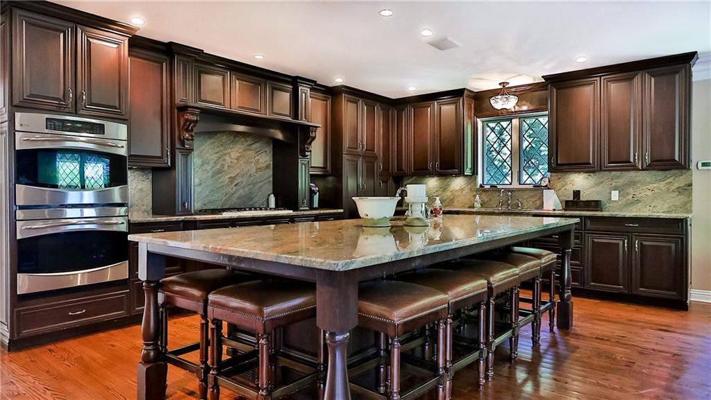 880 Osage Road Pittsburgh, PA 15243 - Photo 5 of 25 Gallery Image 5