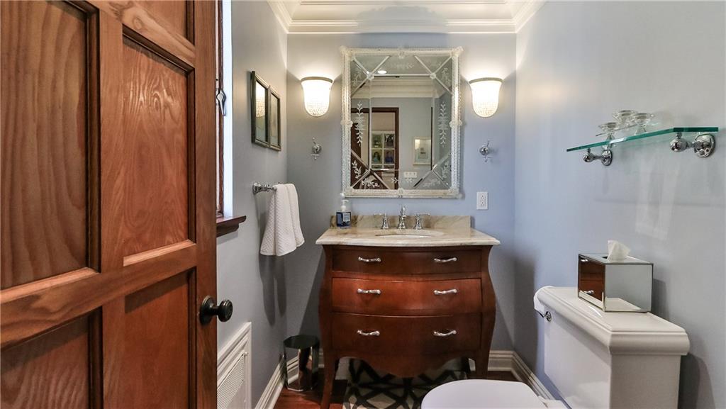 880 Osage Road Pittsburgh, PA 15243 - Photo 10 of 25 Gallery Image 10