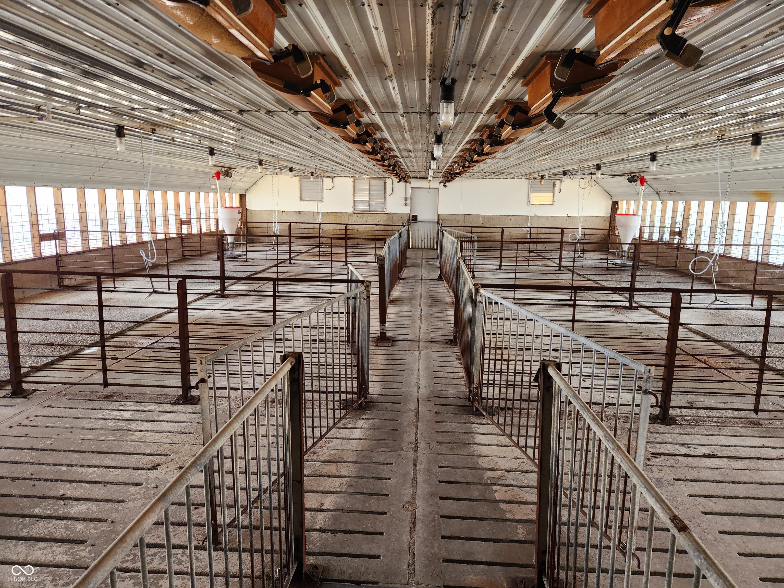 103 Watson Road Greenwood, IN 46143 - Photo 4 of 11