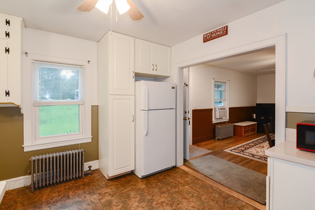 38 Cross Road Uxbridge, MA 01569 - Photo 13 of 41 Gallery Image 13