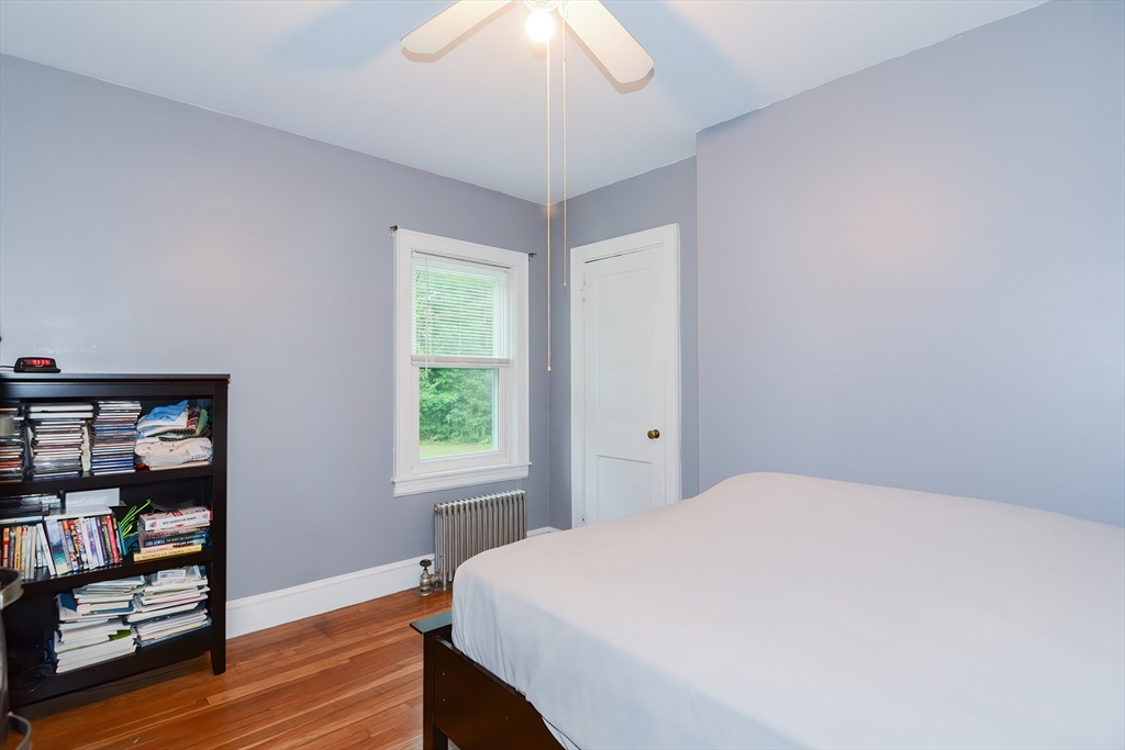 38 Cross Road Uxbridge, MA 01569 - Photo 17 of 41 Gallery Image 17