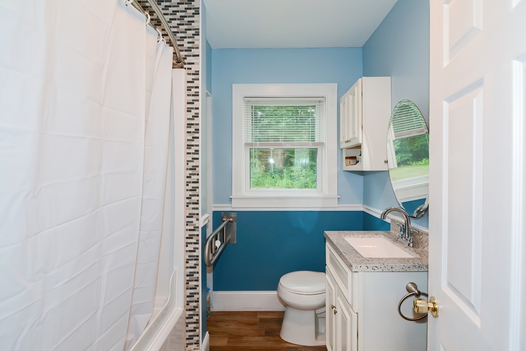 38 Cross Road Uxbridge, MA 01569 - Photo 18 of 41 Gallery Image 18