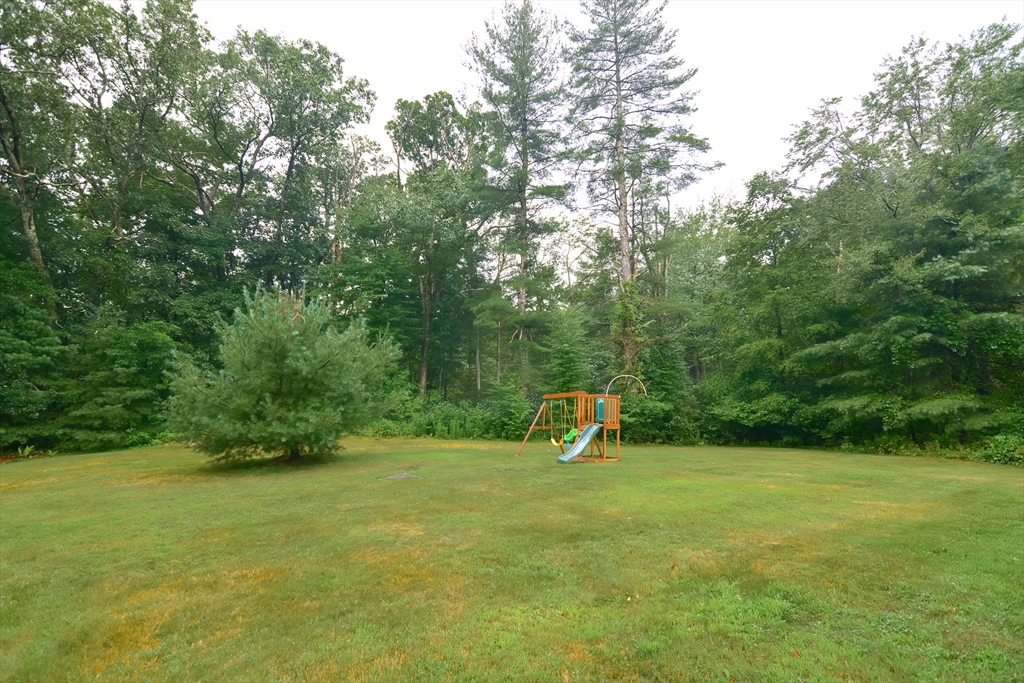 38 Cross Road Uxbridge, MA 01569 - Photo 29 of 41 Gallery Image 29