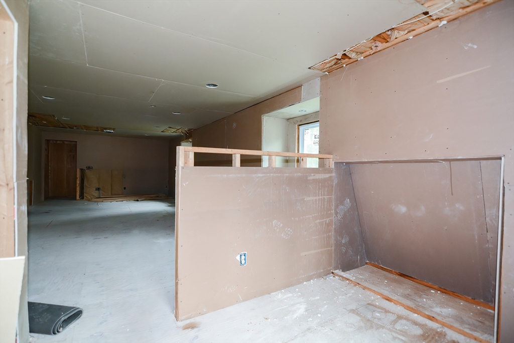 38 Cross Road Uxbridge, MA 01569 - Photo 37 of 41 Gallery Image 37