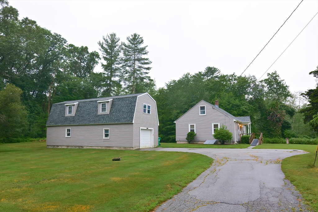 38 Cross Road Uxbridge, MA 01569 - Photo 41 of 41 Gallery Image 41