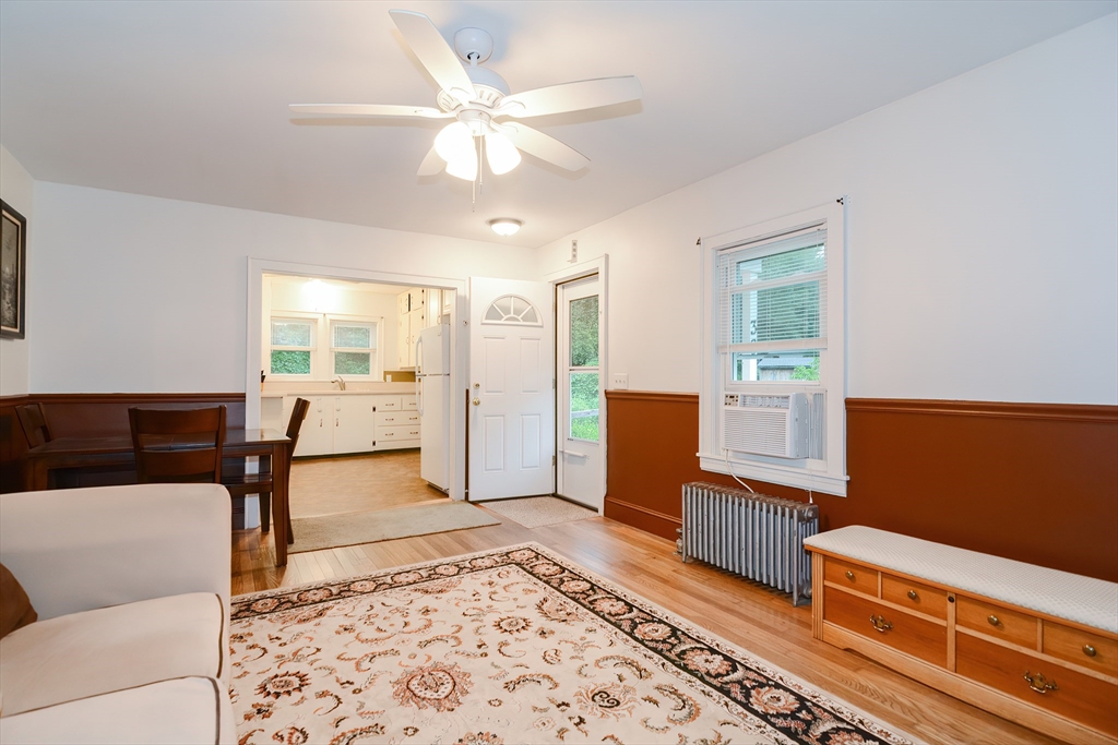 38 Cross Road Uxbridge, MA 01569 - Photo 8 of 41 Gallery Image 8
