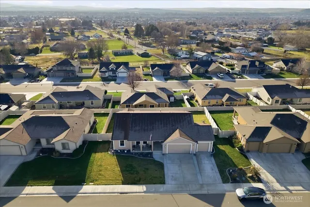 $470,000 | 6304 Turf Paradise Drive, Pasco, WA 99301