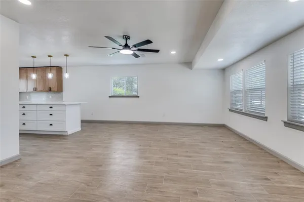 $2,500 | 3016 David Lane, Arlington, TX 76013