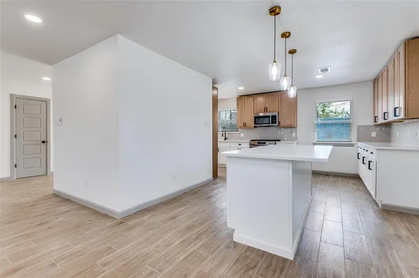 $2,500 | 3016 David Lane, Arlington, TX 76013