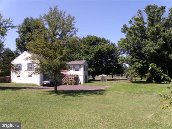 591 East Holland Road Holland, PA 18966 - Photo 11 of 12 Gallery Image 11