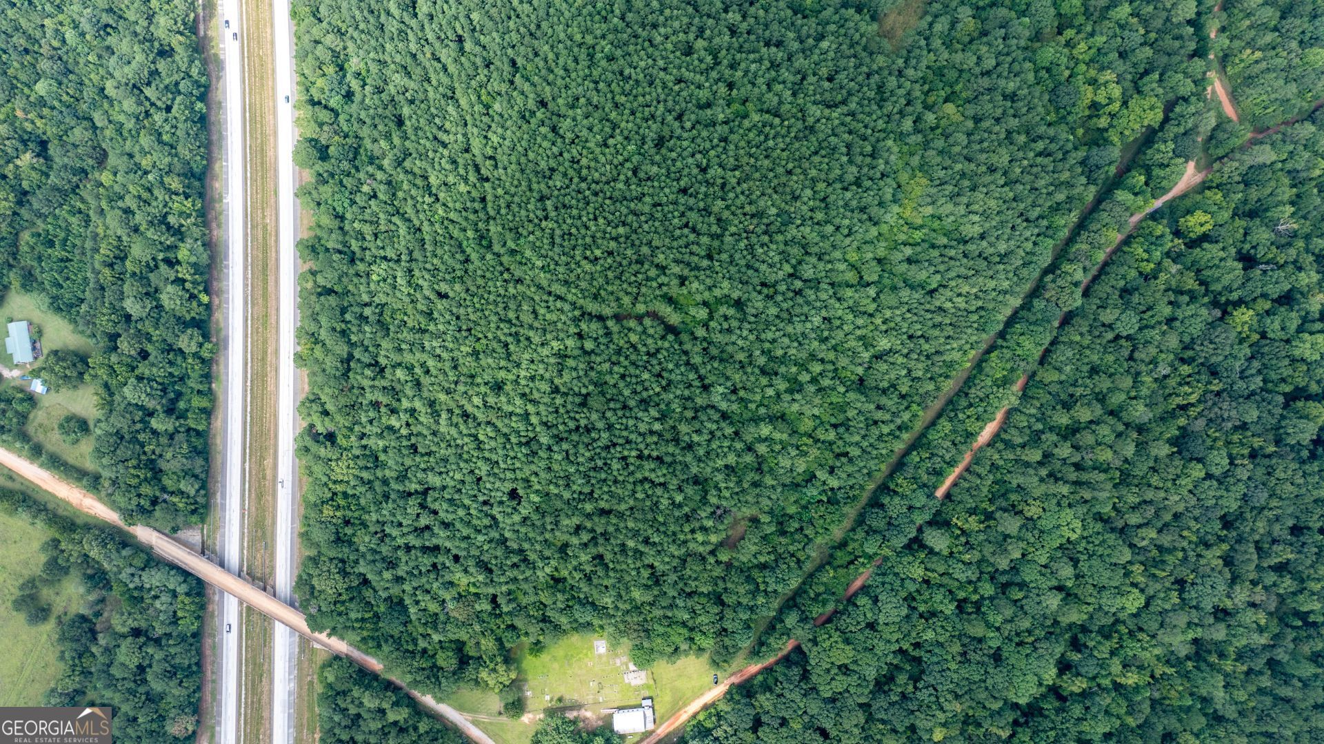 195 Sharon Road Norwood, GA 30821 - Photo 4 of 23
