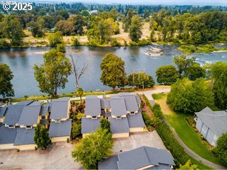 642 Wimbledon Court Eugene, OR 97401 - Photo 31 of 35