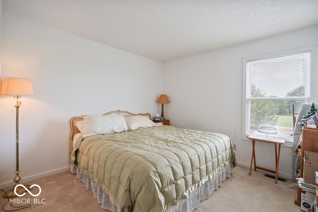 5307 West Division Road Tipton, IN 46072 - Photo 14 of 39
