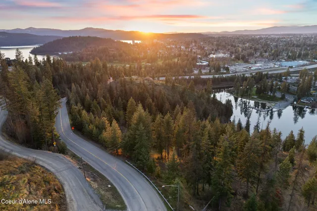 $250,000 | 3005 East Potlatch Hill Road, Coeur D'Alene, ID 83814