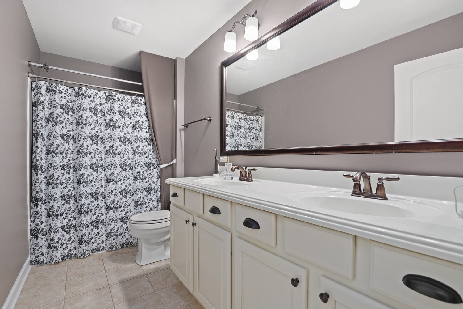 14924 South Case Street Plainfield, IL 60544 - Photo 15 of 25
