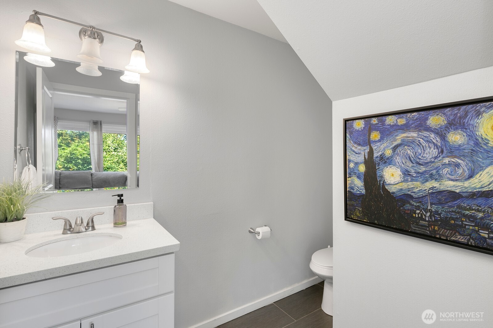 327 140th Street Southwest Everett, WA 98208 - Photo 12 of 35