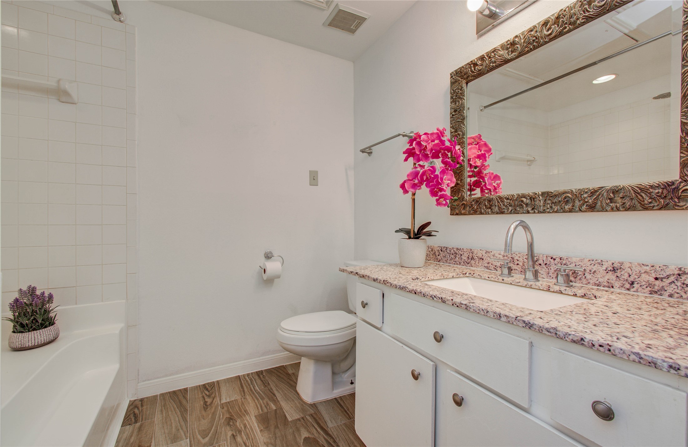 2023 Gentryside Drive, Unit 109 Houston, TX 77077 - Photo 20 of 26