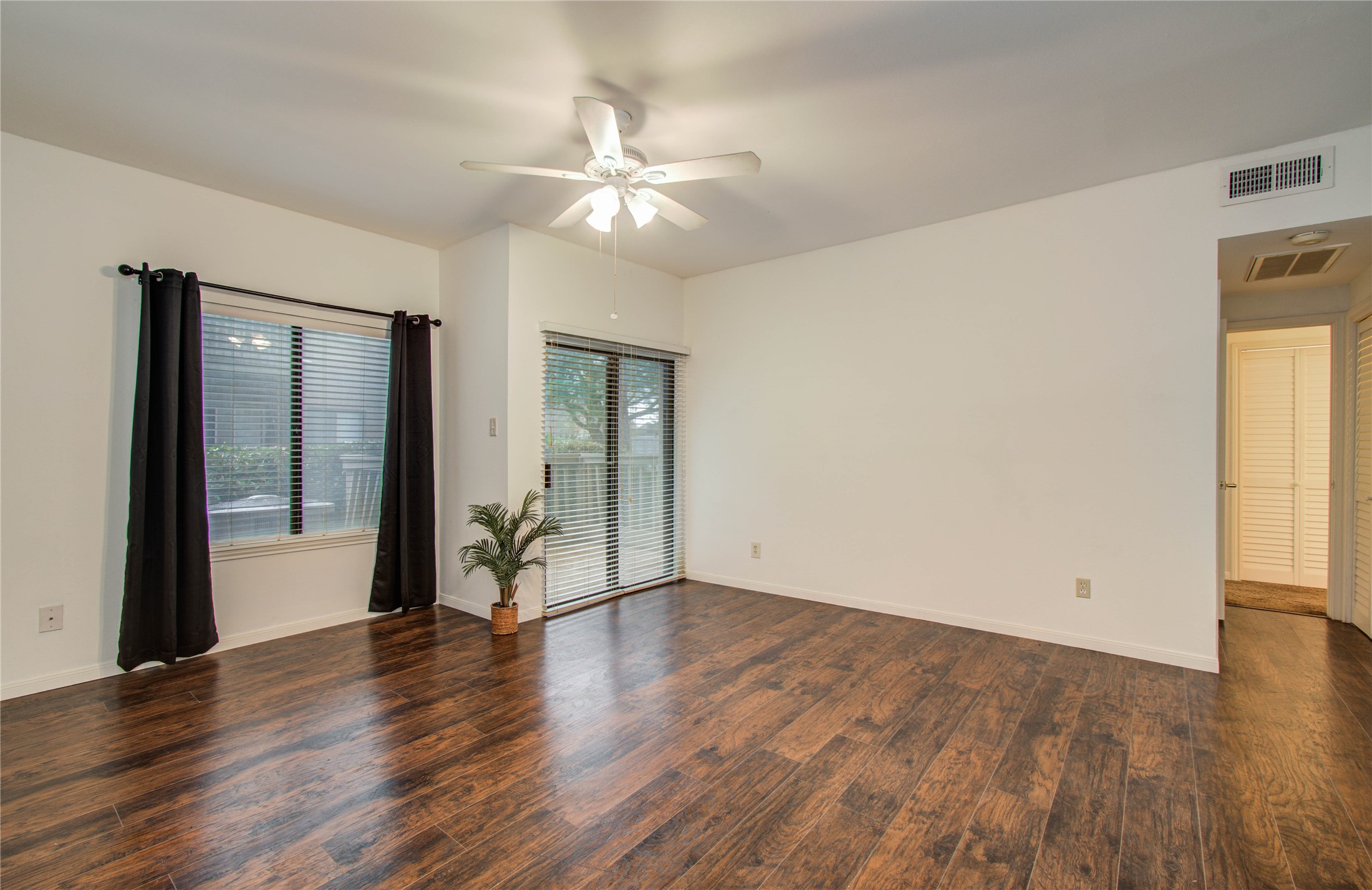 2023 Gentryside Drive, Unit 109 Houston, TX 77077 - Photo 10 of 26
