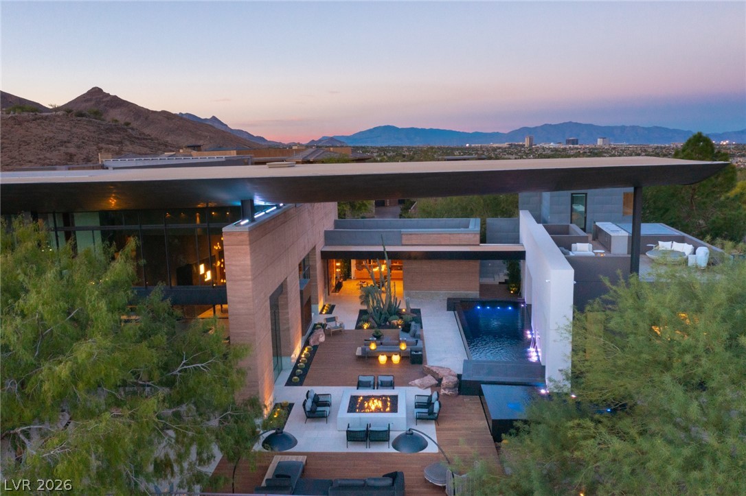 7 Sable Ridge Court Las Vegas, NV 89135 - Photo 2 of 71 Gallery Image 2