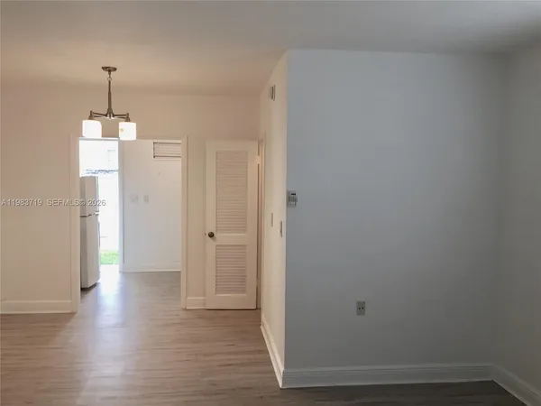 $1,500 | 535 74th Street, Unit 7, Miami Beach, FL 33141