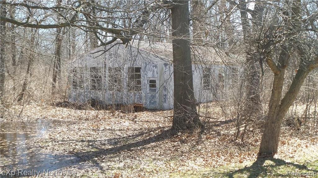 27601 Northline Road Romulus, MI 48174 - Photo 41 of 48