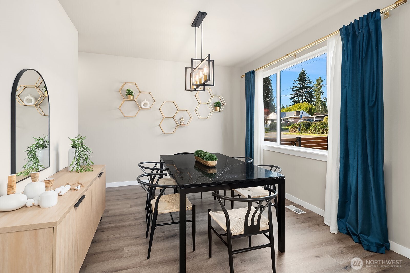 4802 236th Street Southwest Mountlake Terrace, WA 98043 - Photo 18 of 40