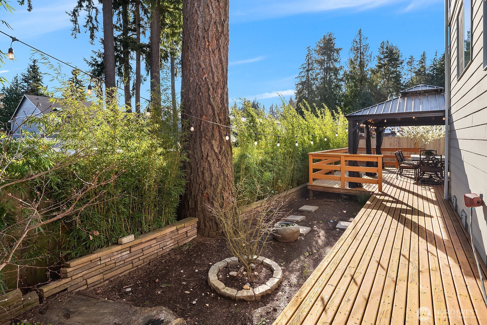 4802 236th Street Southwest Mountlake Terrace, WA 98043 - Photo 32 of 40