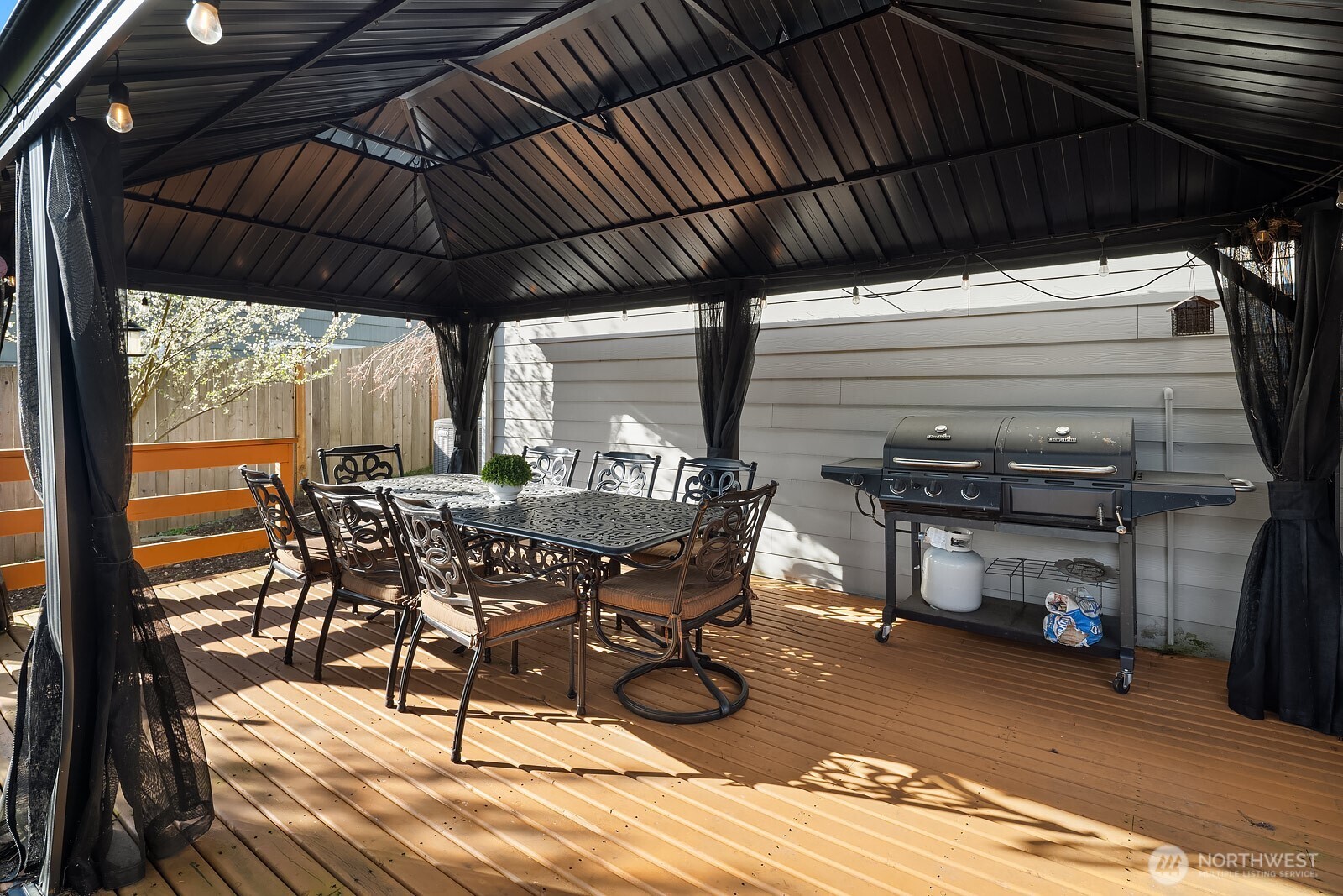 4802 236th Street Southwest Mountlake Terrace, WA 98043 - Photo 35 of 40