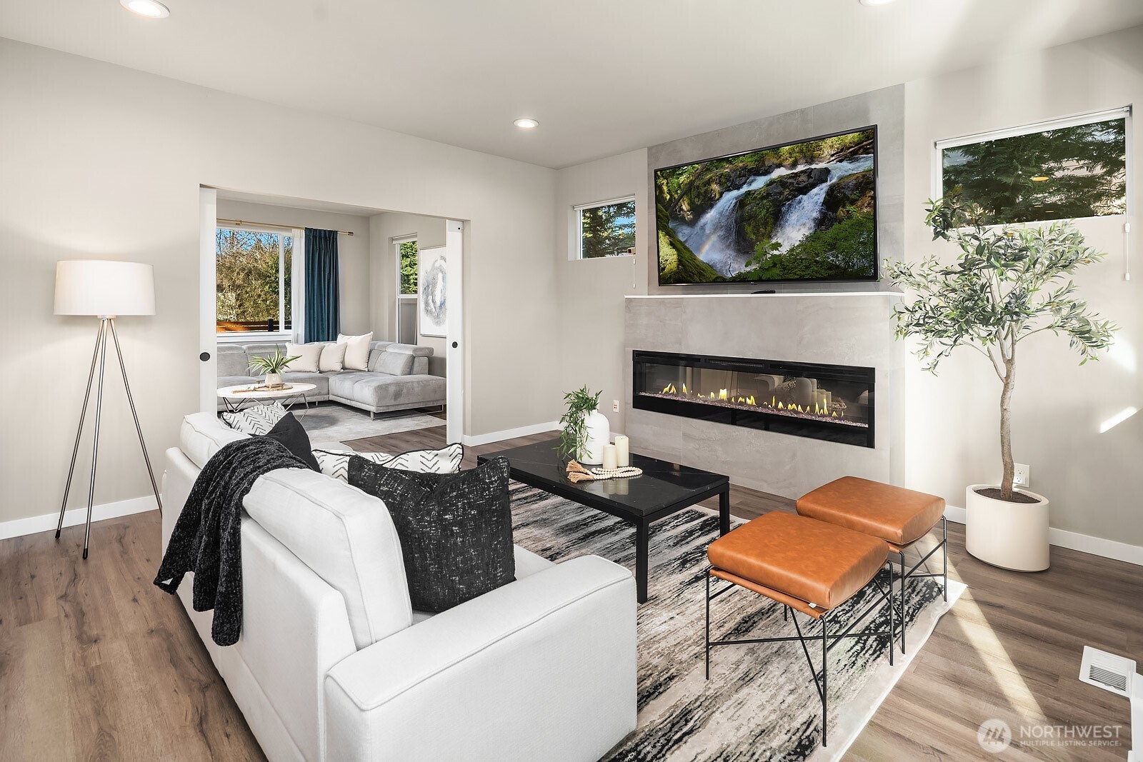 4802 236th Street Southwest Mountlake Terrace, WA 98043 - Photo 10 of 40