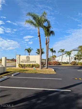 $1,070 | 3407 Winkler Avenue, Unit 319, Fort Myers, FL 33916