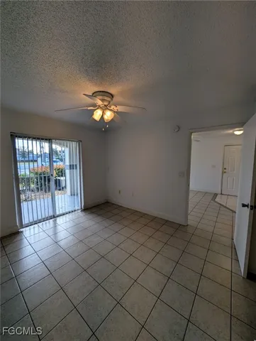 $1,070 | 3407 Winkler Avenue, Unit 319, Fort Myers, FL 33916