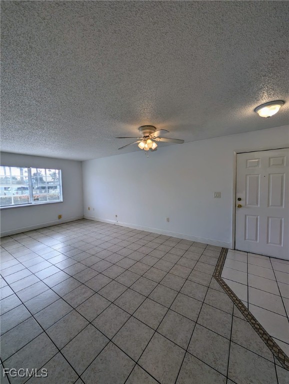 3407 Winkler Avenue, Unit 319 Fort Myers, FL 33916 - Photo 6 of 18 a view of an empty room and window