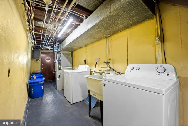 $220,000 | 907 Poplar Avenue, Glenolden, PA 19036