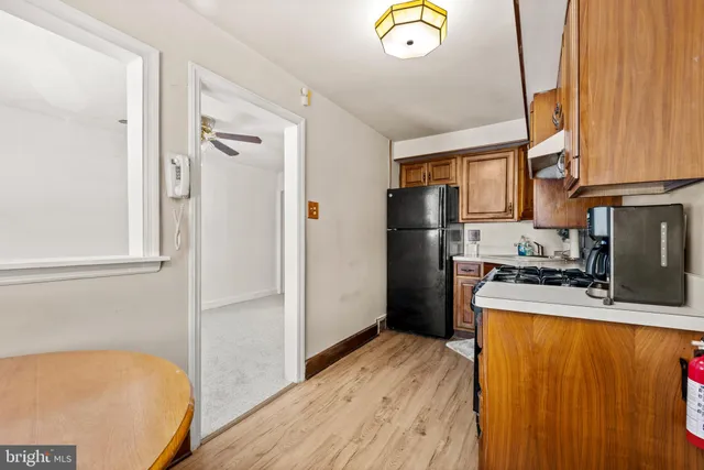 $220,000 | 907 Poplar Avenue, Glenolden, PA 19036