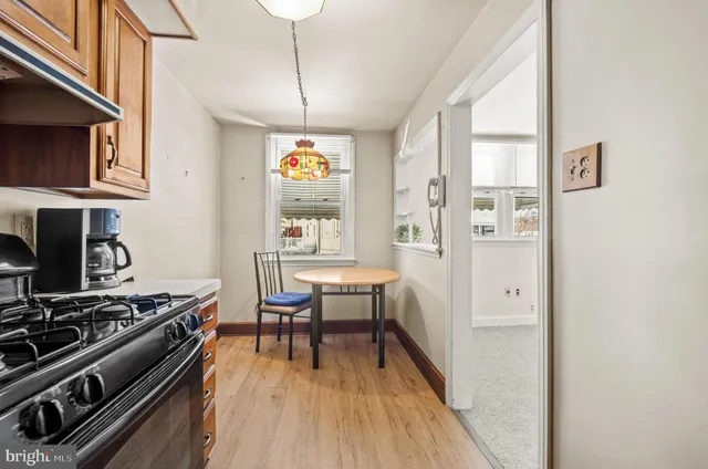 $220,000 | 907 Poplar Avenue, Glenolden, PA 19036