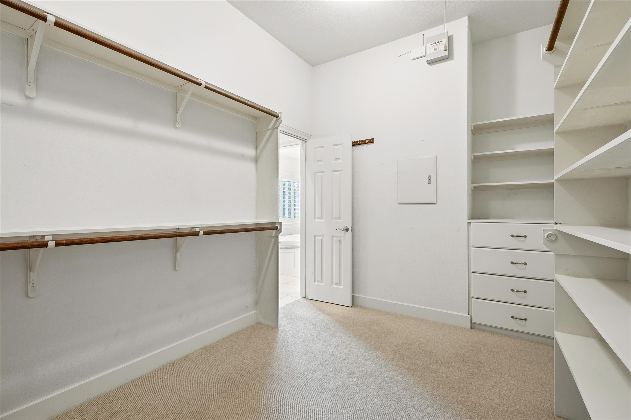 5507 Val Verde Street Houston, TX 77056 - Photo 34 of 42 a view of closet area