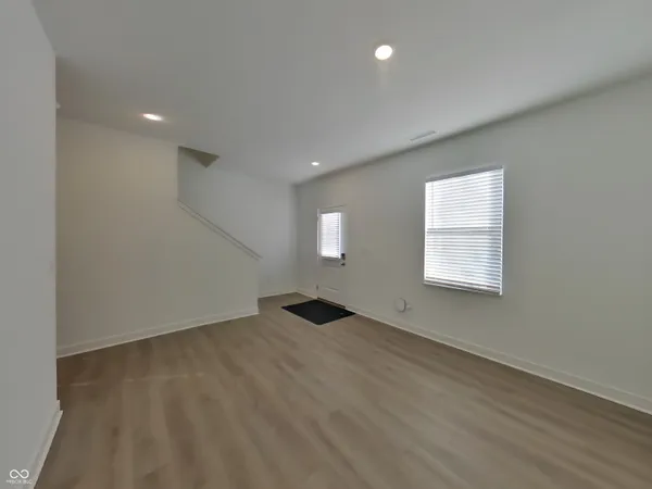 $2,249 | 11818 Moorfield Lane, Indianapolis, IN 46235