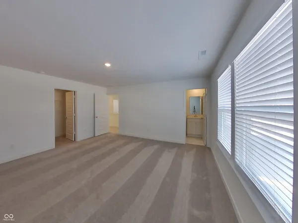 $2,249 | 11818 Moorfield Lane, Indianapolis, IN 46235