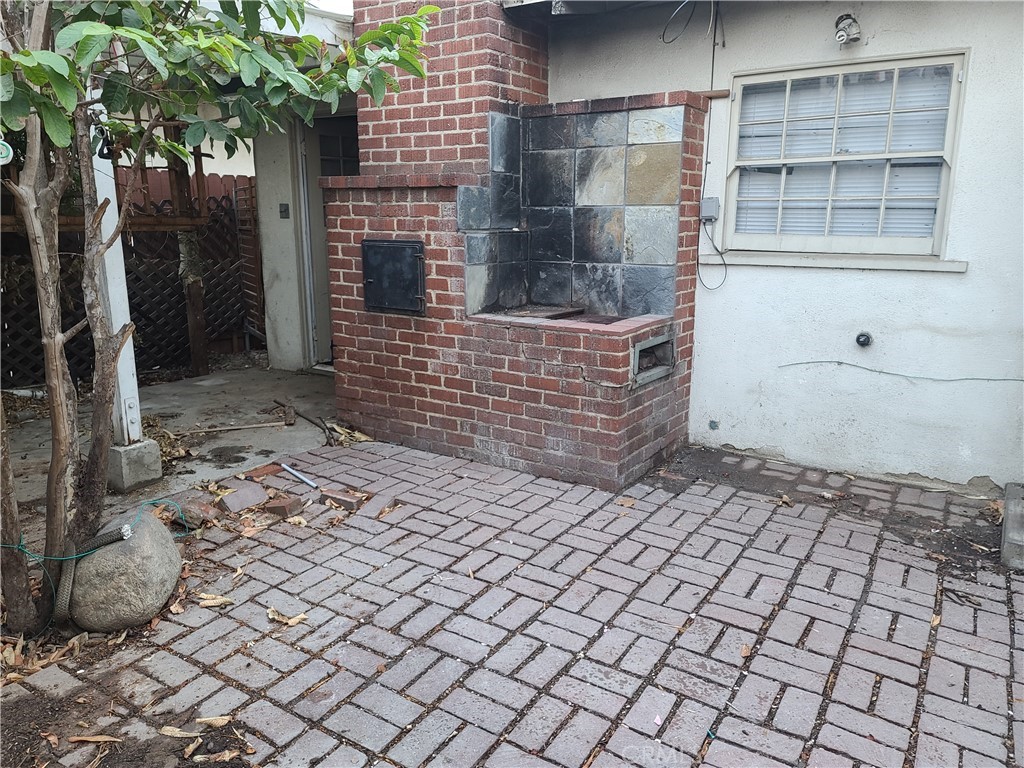 1148 Locust Avenue Long Beach, CA 90813 - Photo 17 of 22