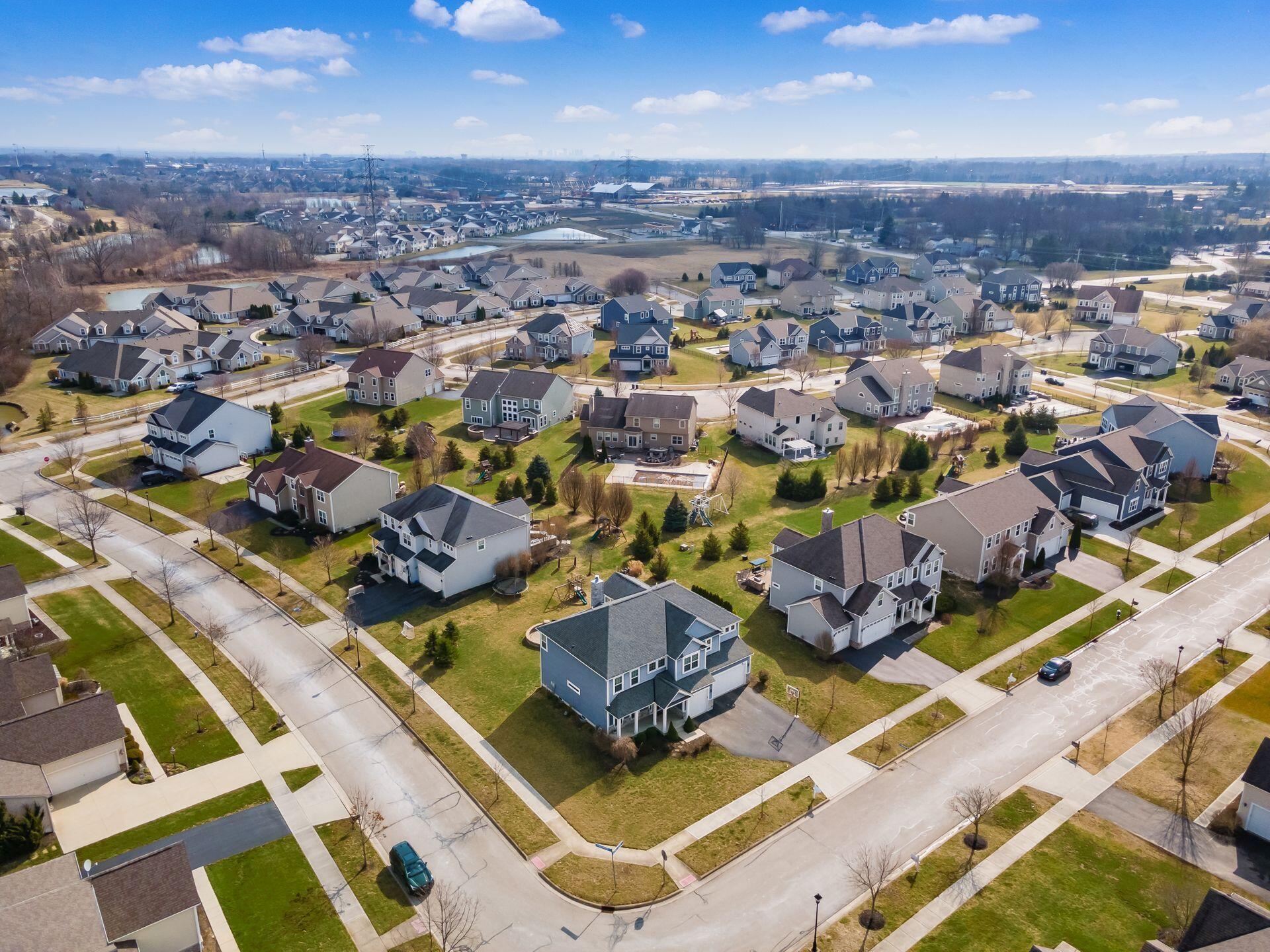 4276 Summit Bend Road Hilliard, OH 43026 - Photo 60 of 73 070_276 Summit Bend Drone 005