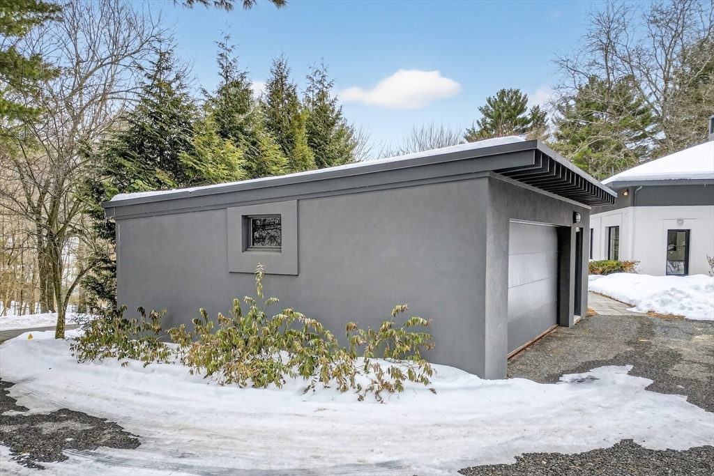 45 Weston Road Lincoln, MA 01773 - Photo 35 of 39