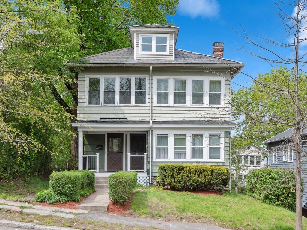 48-50 Sagamore Road Worcester, MA 01609 - Photo 1 of 33 Gallery Image 1