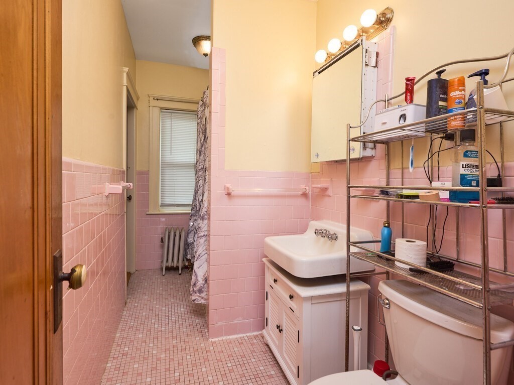 48-50 Sagamore Road Worcester, MA 01609 - Photo 13 of 33 Gallery Image 13