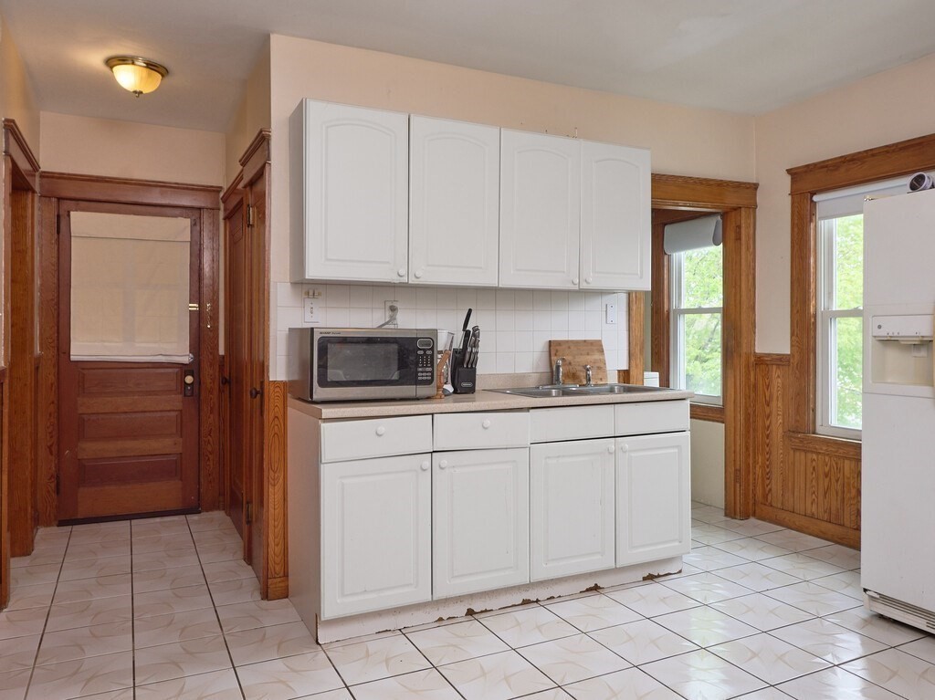 48-50 Sagamore Road Worcester, MA 01609 - Photo 20 of 33 Gallery Image 20