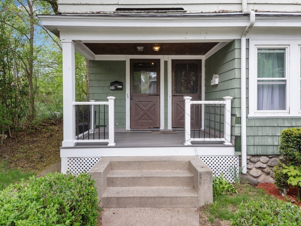 48-50 Sagamore Road Worcester, MA 01609 - Photo 2 of 33 Gallery Image 2